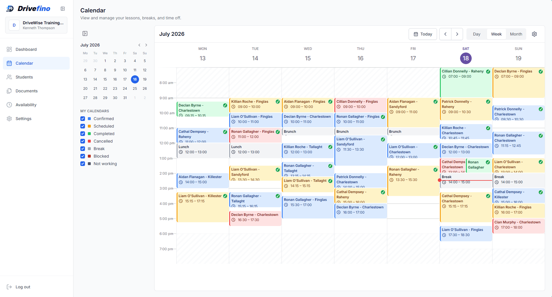 Drivefino desktop weekly calendar with confirmed, scheduled, completed and cancelled lessons